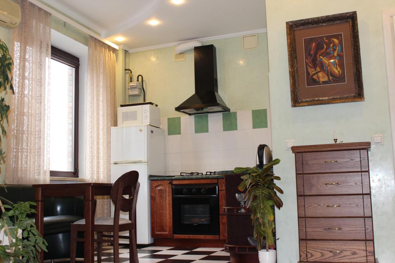Ferienwohnung Центр Печерск Метро Зверинецкая, Печерская Kiew Exterior foto